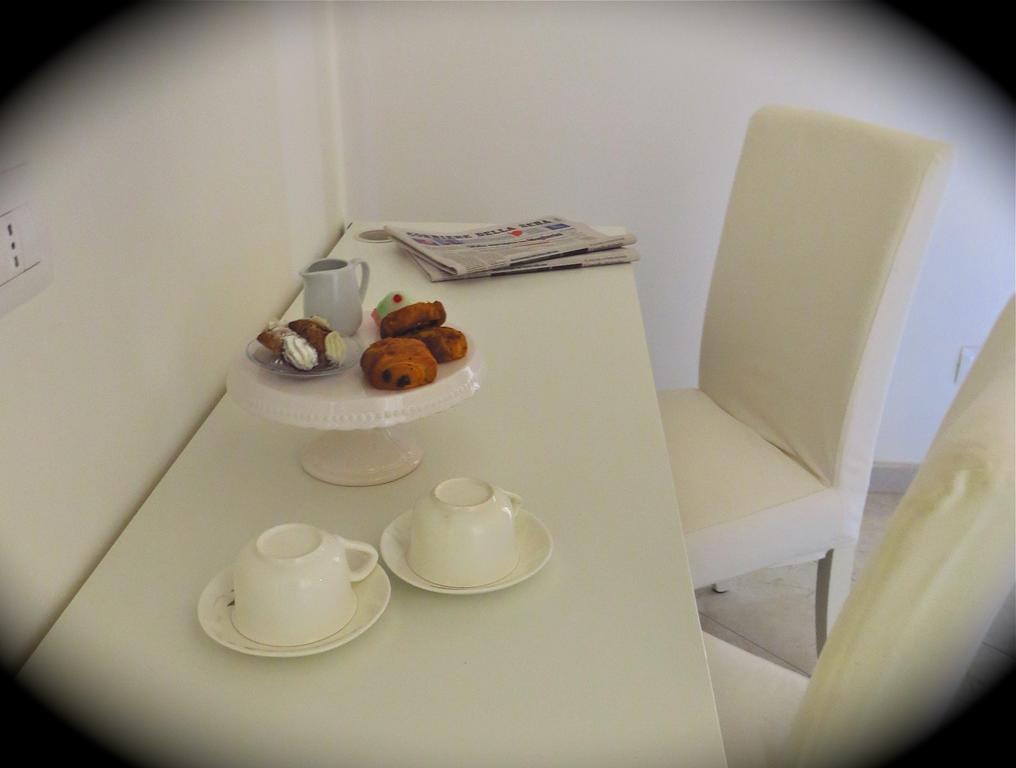 5 Rooms Affittacamere Civitavecchia Buitenkant foto